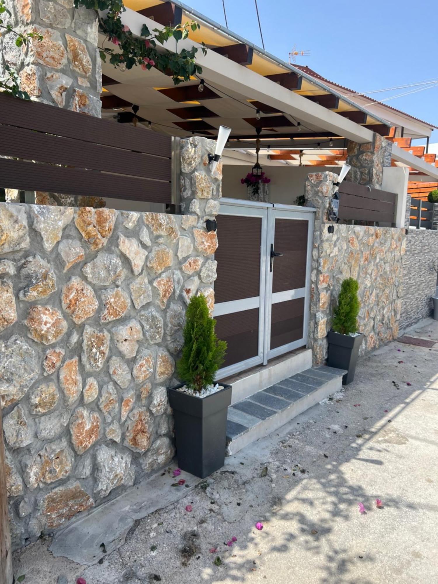 Harmony Seaside House Apartman Jaliszósz Kültér fotó